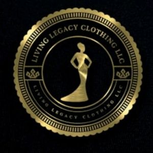 Meet your Posher, Latisha